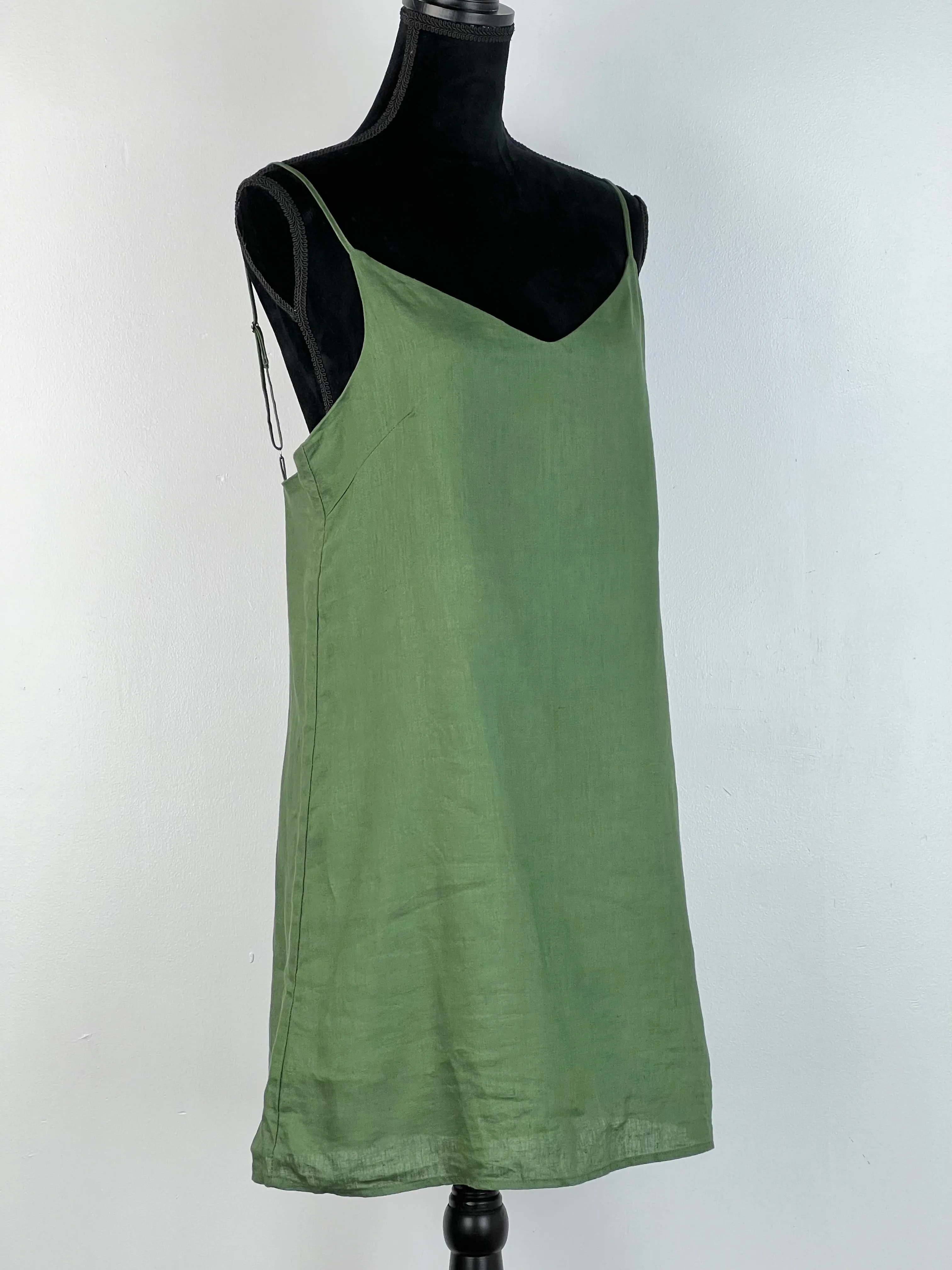 Bed Threads Olive Flax Linen Slip - AU10/12