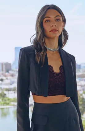 Black cropped blazer
