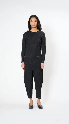 Ramie Pleats Top in Black