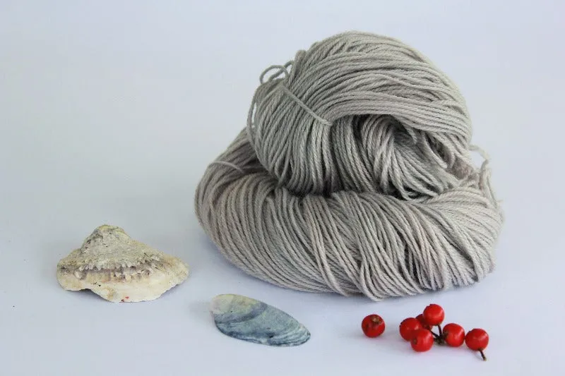 *SALE* DOOLIN ~ Moth